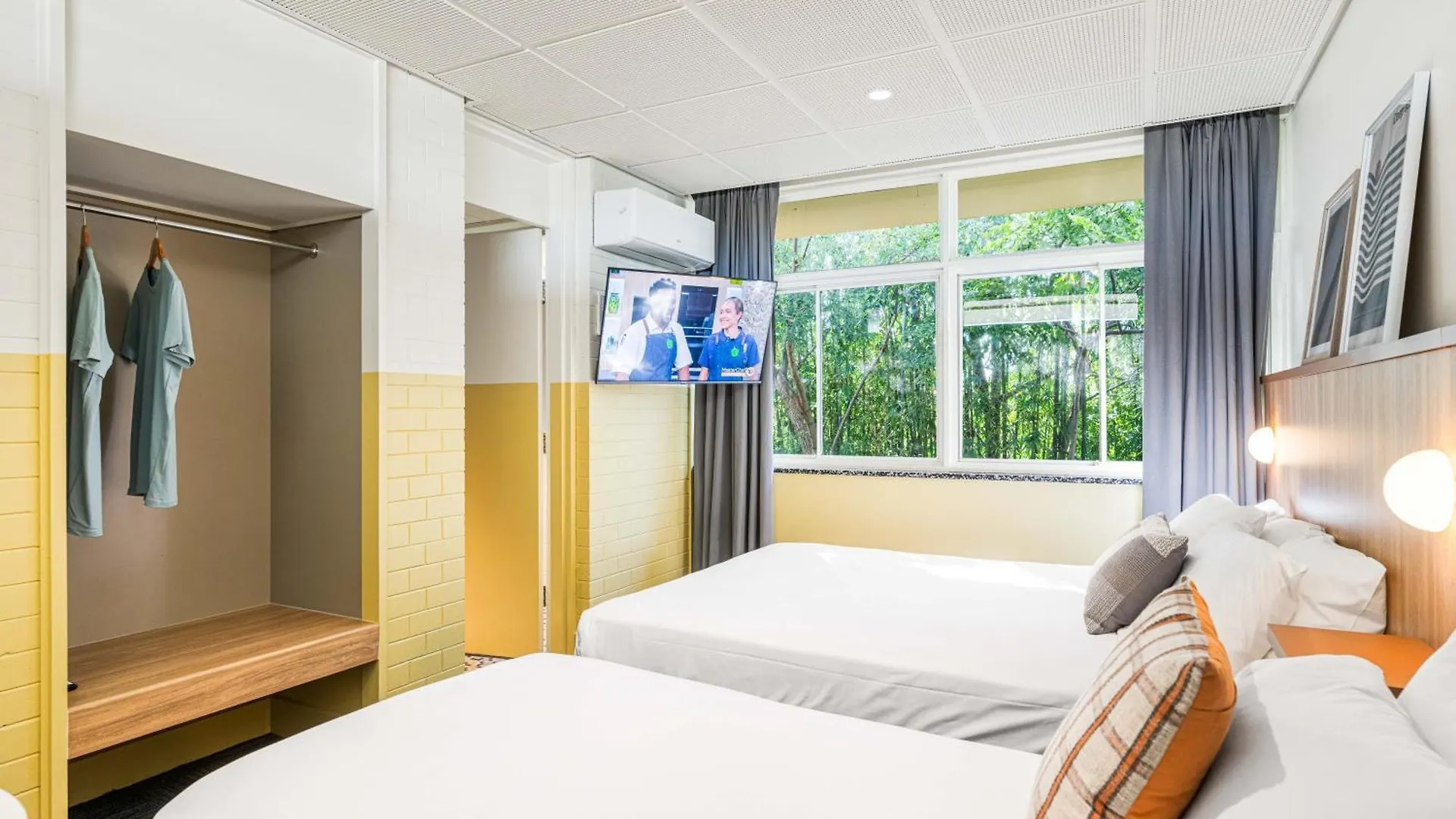 Brighton Hotel Shorncliffe